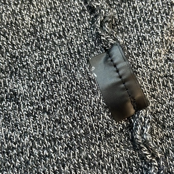 ZARA Gray/Black Waterfall Front Cardigan/Jacket. Size Medium. Has Pockets. - Picture 9 of 9